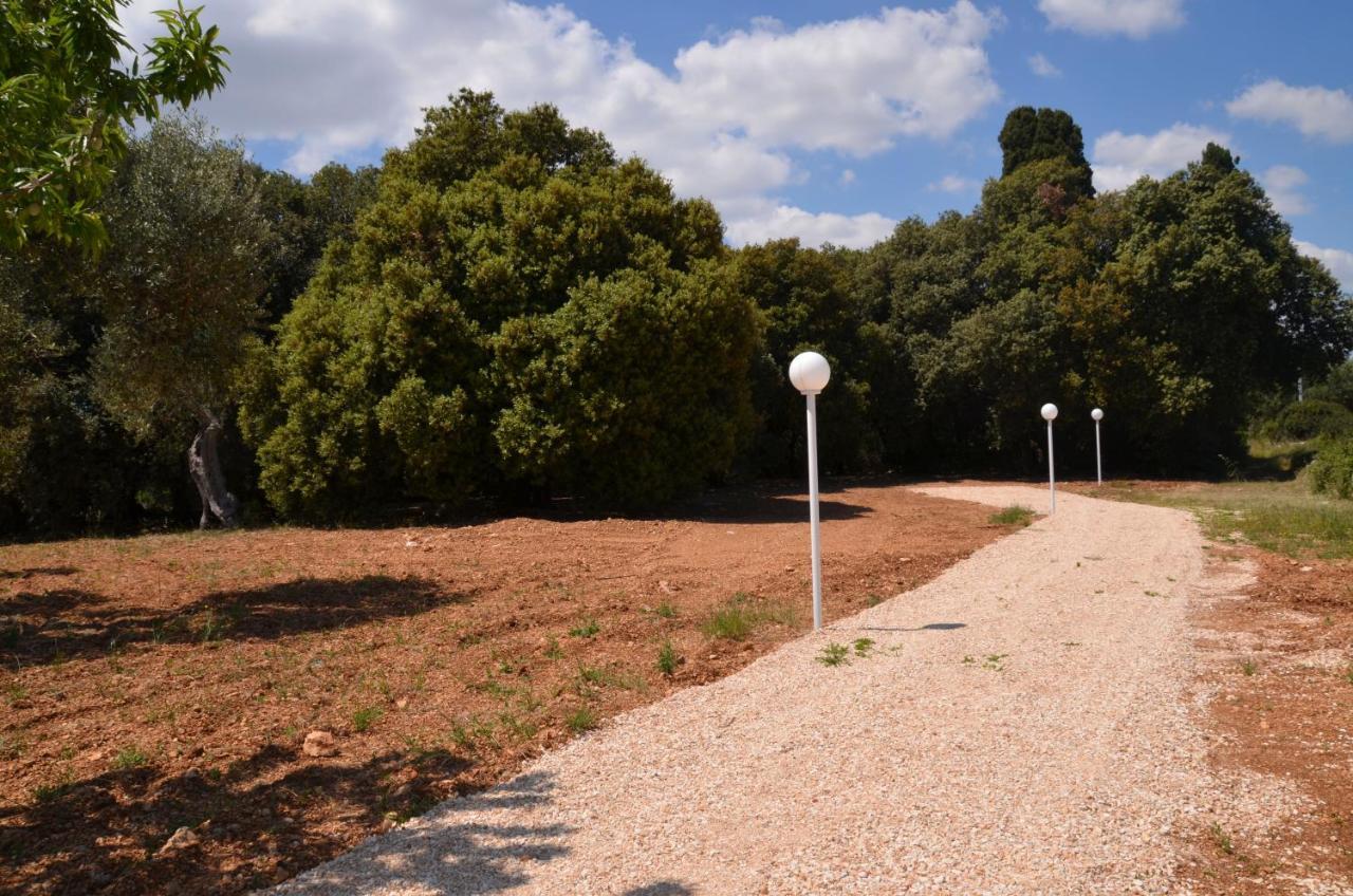 Masseria Poli Country House Bed & Breakfast Conversano Exterior photo